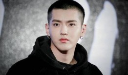 八卦圈爆料肖战最新,肖战新动态揭秘，神秘事件引热议！